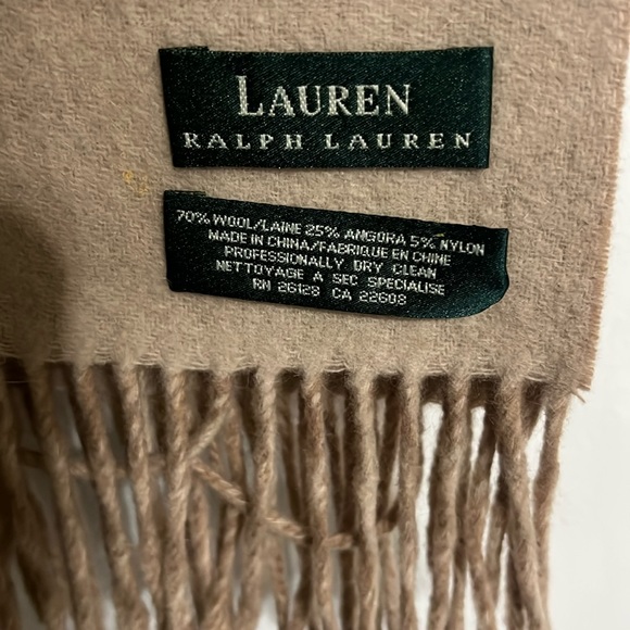 Lauren Ralph Lauren Wrap - Picture 3 of 3
